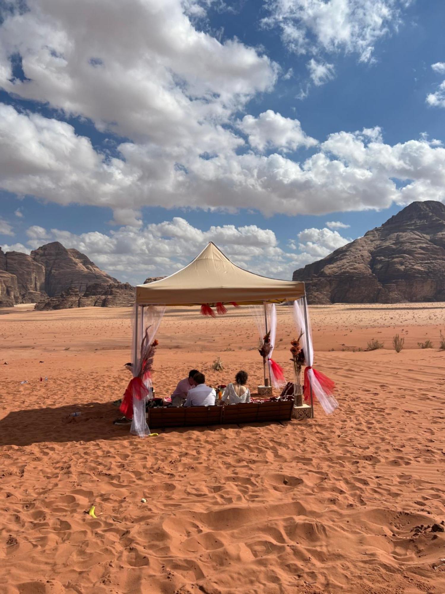 Moon Magic Valley Apartment Wadi Rum Exterior photo